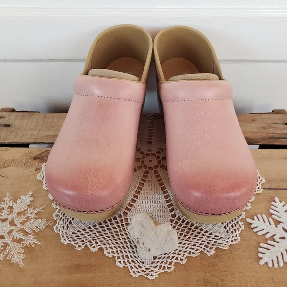 Rose Quartz Dansko Pro Honey Clogs Pink Burnished Distressed Boho Cottage 37 39 - Picture 5 of 11